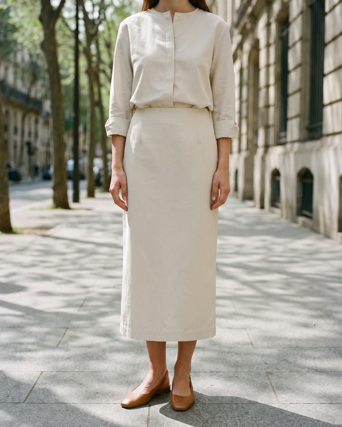 Ensemble Sentier&nbsp;: chemise sans col et jupe droite en coton et lin, écru.